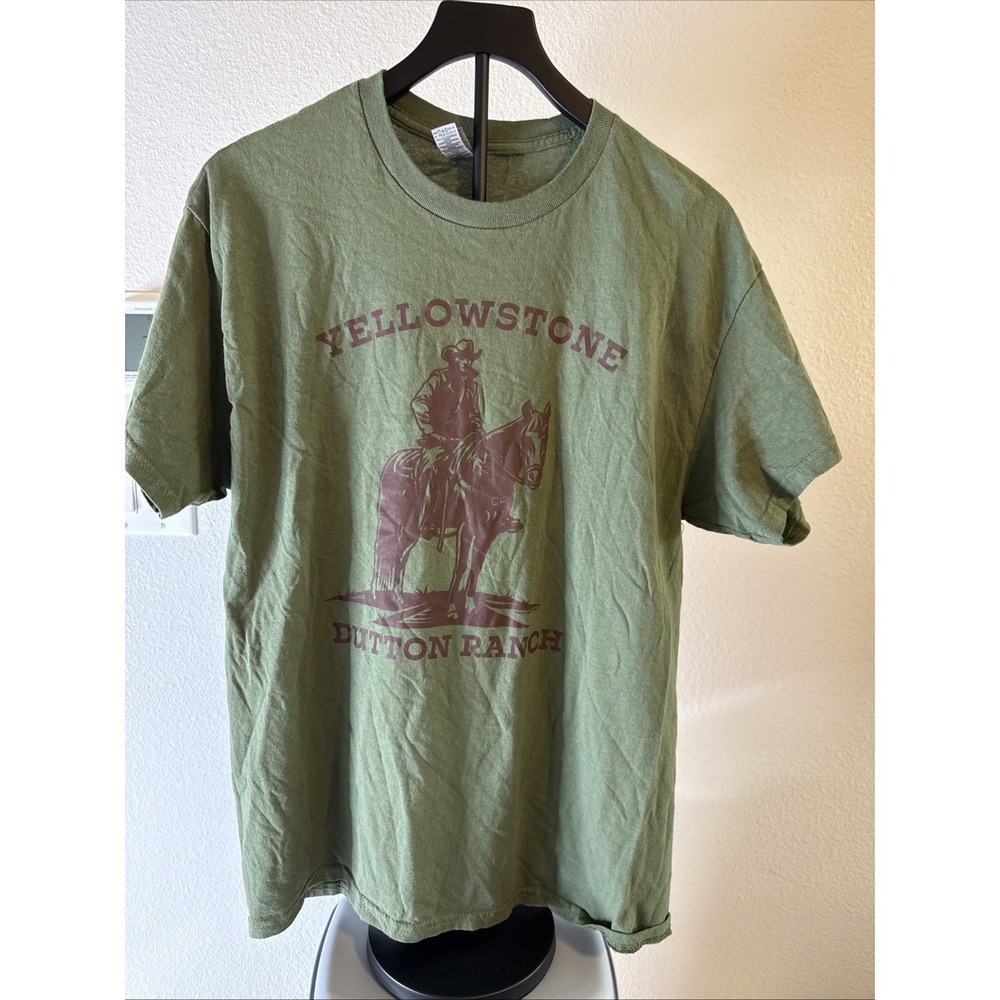 Yellowstone Dutton Ranch Cowboy Horse TShirt Green Size L
